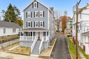 38 Young St, Waterbury, CT 06704 - Photo 2