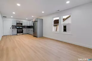 38 Young St, Waterbury, CT 06704 - Photo 20