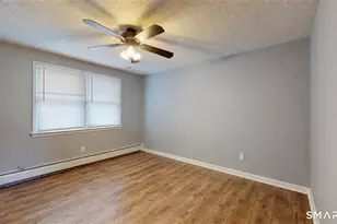 24-26 Acorn St, New Britain, CT 06051 - Photo 8