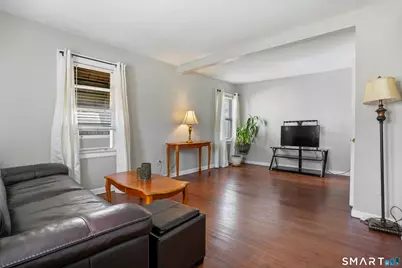 109 Harvey Street, Bridgeport, CT 06610 - Photo 6
