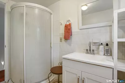 109 Harvey Street, Bridgeport, CT 06610 - Photo 28