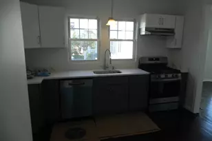 10 Hawkins Ave, Norwalk, CT 06855 - Photo 6