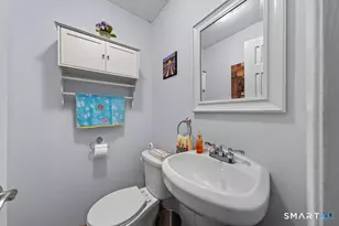 40 Foxon Hill Rd, New Haven, CT 06513 - Photo 10
