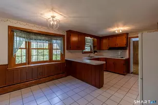 11 Hickory Ln, Farmington, CT 06032 - Photo 12