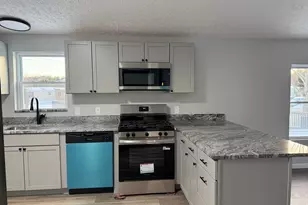28 Circle Dr, Windham, CT 06256 - Photo 2