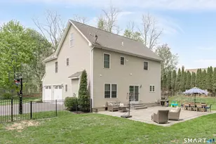 870 Jarvis St, Cheshire, CT 06410 - Photo 2