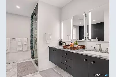6 Nyselius Place, Stamford, CT 06905 - Photo 14