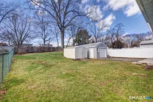 40 Kennedy Dr, New Britain, CT 06051 - Photo 22