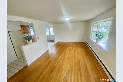 40 Kennedy Drive, New Britain, CT 06051 - Photo 4