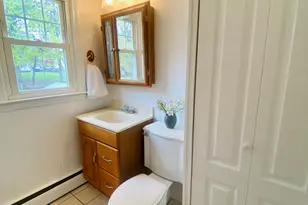 40 Kennedy Dr, New Britain, CT 06051 - Photo 18