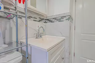 9 Ridge St, Waterbury, CT 06706 - Photo 14