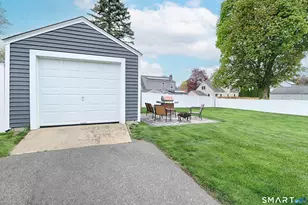58 Newton St, Stratford, CT 06614 - Photo 32