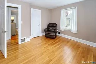 58 Newton St, Stratford, CT 06614 - Photo 20