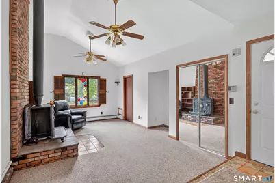 10 Horseshoe Drive, Danbury, CT 06811 - Photo 14