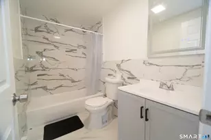 113 Clark St, Bridgeport, CT 06606 - Photo 12