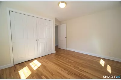 113 Clark Street, Bridgeport, CT 06606 - Photo 10