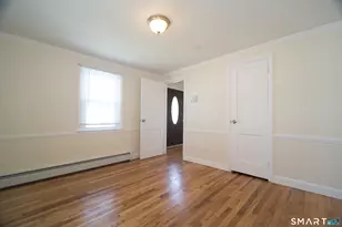 113 Clark St, Bridgeport, CT 06606 - Photo 8
