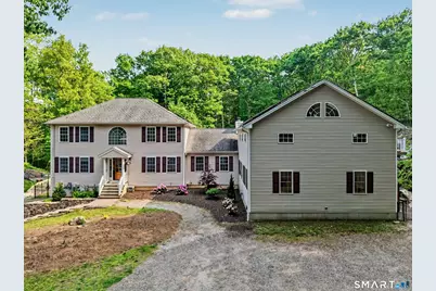 25-1 Macintosh Drive, Oxford, CT 06478 - Photo 1