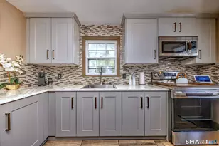 59 Hayward Rd, Hamden, CT 06514 - Photo 10