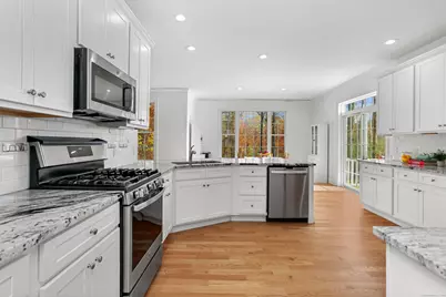 450 James Farm Road, Stratford, CT 06614 - Photo 8