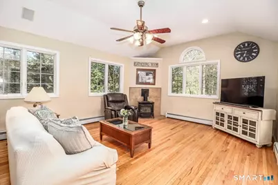 315 Booth Hill Road, Trumbull, CT 06611 - Photo 10