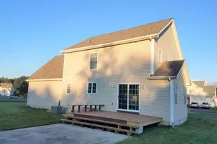1 Morello Cir, Windsor, CT 06095 - Photo 2