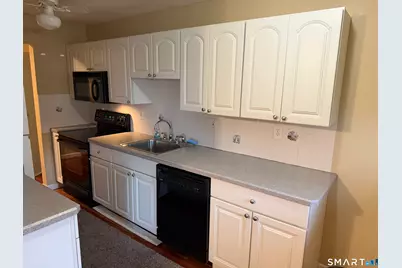 69 East Broadway #B, Milford, CT 06460 - Photo 8