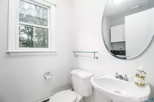 6 Barker Dr, Newtown, CT 06482 - Photo 10