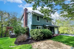 6 Barker Dr, Newtown, CT 06482 - Photo 2
