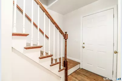 6 Barker Drive, Newtown, CT 06482 - Photo 4