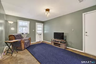 22 Magnolia Dr, East Hartford, CT 06118 - Photo 8