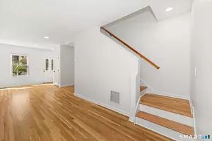 17 Dolsen Pl, Stamford, CT 06901 - Photo 12