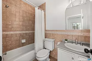 17 Dolsen Pl, Stamford, CT 06901 - Photo 20