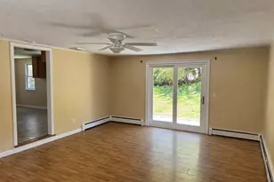 44 St James Ave, Enfield, CT 06082 - Photo 6