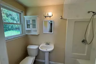 44 St James Ave, Enfield, CT 06082 - Photo 20