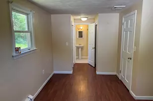 44 St James Ave, Enfield, CT 06082 - Photo 16