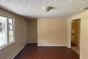 44 St James Ave, Enfield, CT 06082 - Photo 12
