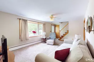 5 Pershing Rd, Windsor Locks, CT 06096 - Photo 12