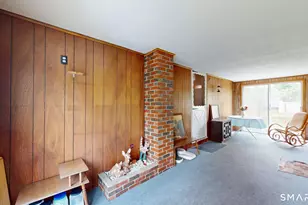 5 Pershing Rd, Windsor Locks, CT 06096 - Photo 8