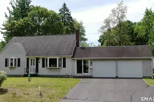 5 Pershing Rd, Windsor Locks, CT 06096 - Photo 1