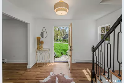 131 Fieldcrest Drive, Ridgefield, CT 06877 - Photo 2