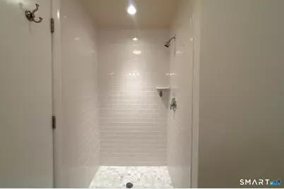 1139 Post Road #2A, Fairfield, CT 06824 - Photo 12