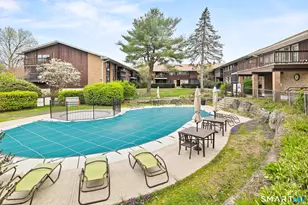 154 Cold Spring Rd, Stamford, CT 06905 - Photo 12