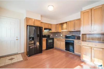 2 Pleasant Street #2, Windsor Locks, CT 06096 - Photo 6