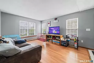 55 Sage Dr, Waterbury, CT 06704 - Photo 4