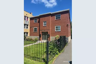 174 Hillside Avenue, Hartford, CT 06106 - Photo 1