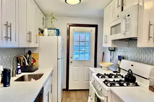 231 Seaton Rd, Stamford, CT 06902 - Photo 10