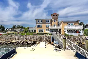 144 Davenport Dr, Stamford, CT 06902 - Photo 4