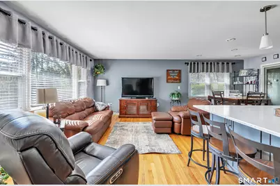 109 Sterling Road, Trumbull, CT 06611 - Photo 4