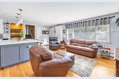 109 Sterling Road, Trumbull, CT 06611 - Photo 14